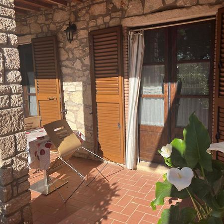 Agriturismo La Castellina Saturnia Buitenkant foto